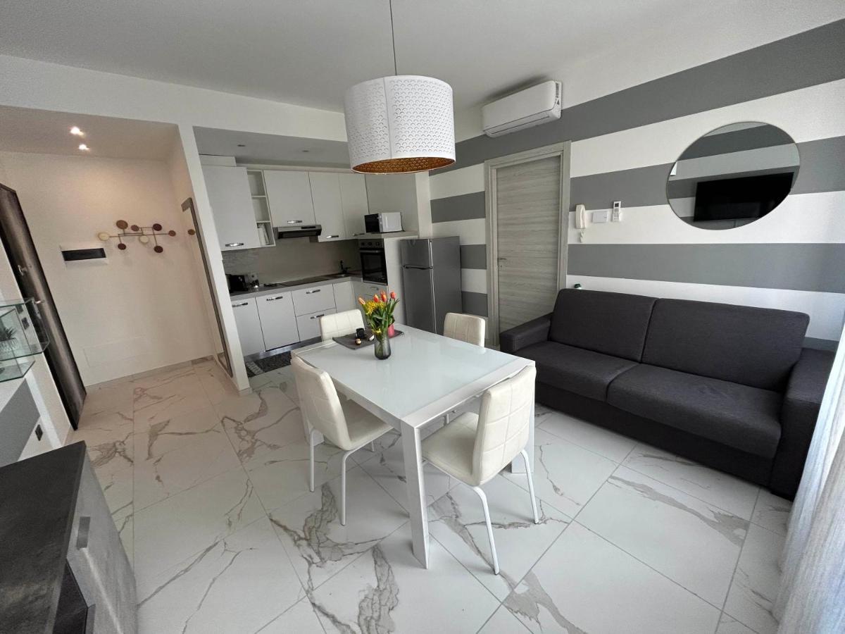 Appartamento Marconi67 Desenzano del Garda Esterno foto